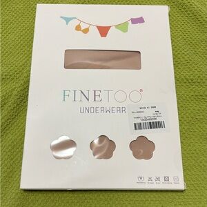 NWT - Fine Too 6 Pack XL Woman’s Seamless No Show Panties- Nude